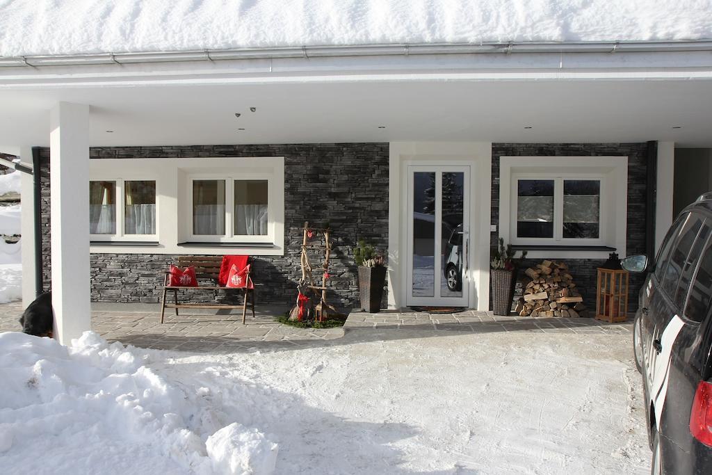 Ferienwohnung Bergblick フィルツモース 部屋 写真